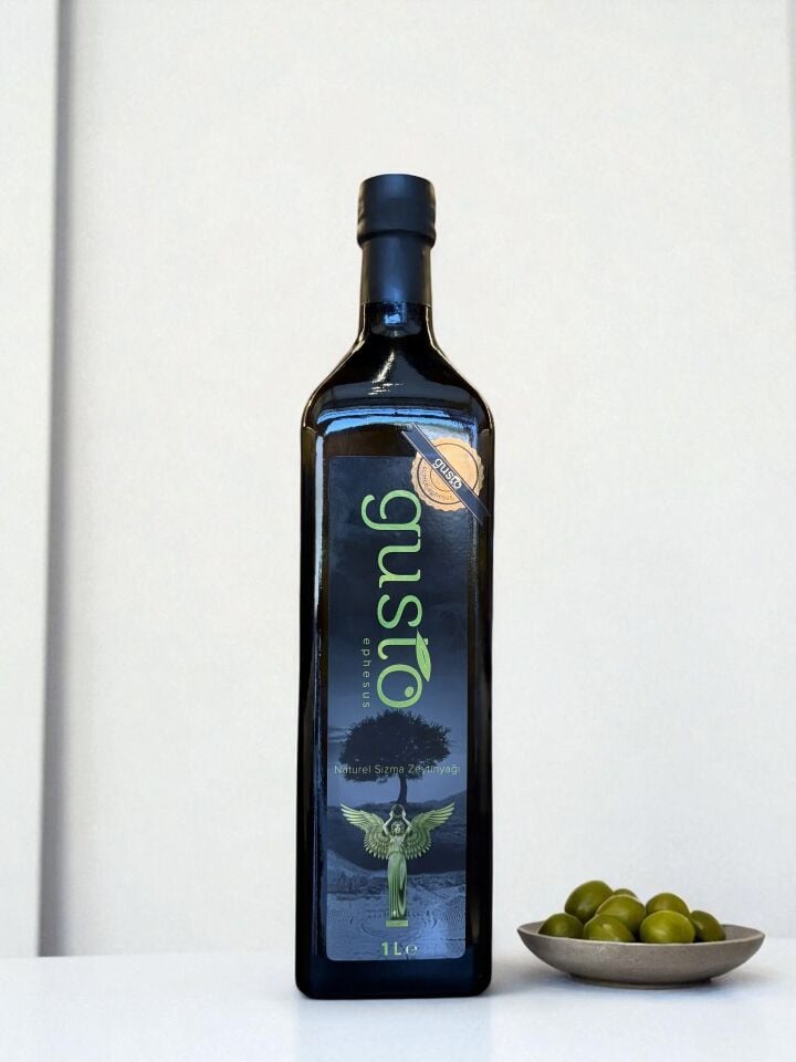 Gusto Ephesus %100 Doğal Erken Hasat Soğuk Sıkım Zeytinyağı – 1 Litre Cam Şişe | Ege Naturel Sızma